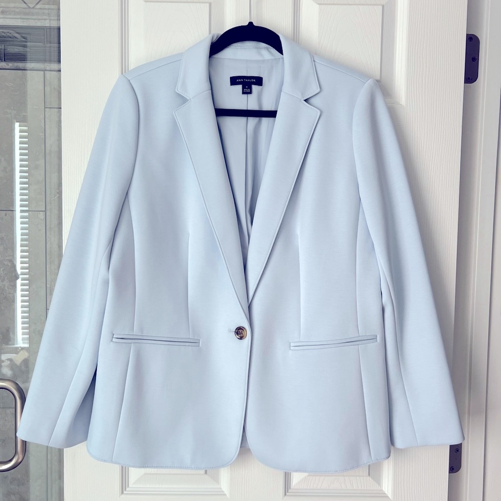 Ann Taylor Blazer/Jacket size 12 Light Blue